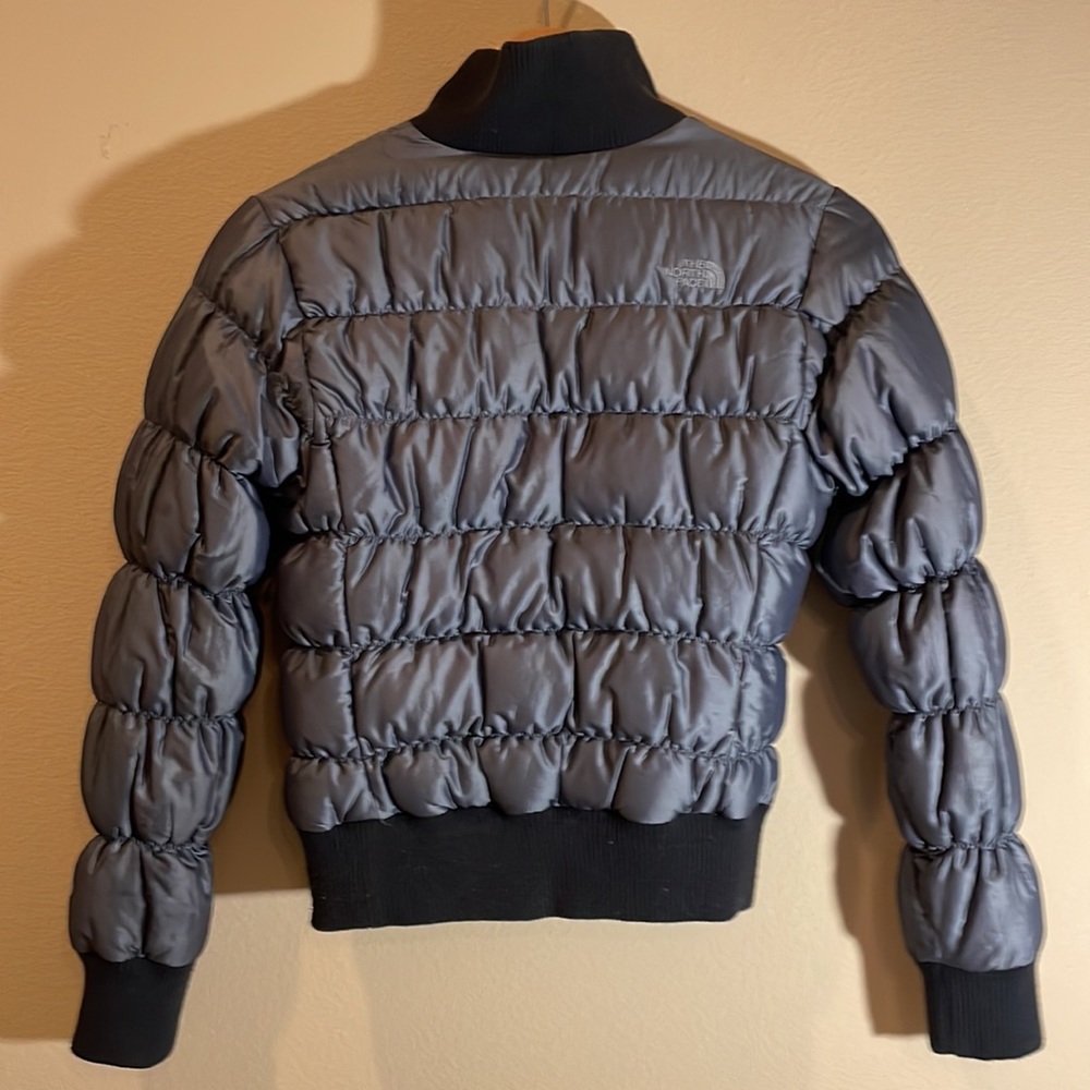 NORTH FACE puffer - Picture 3 of 3